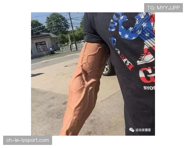 顶级健美选手的控制:他是如何通过肌肉分离度展示形体美的(269 ) 顶级健美选手的控制:他是如何通过肌肉分离度展示形体美的(269 )